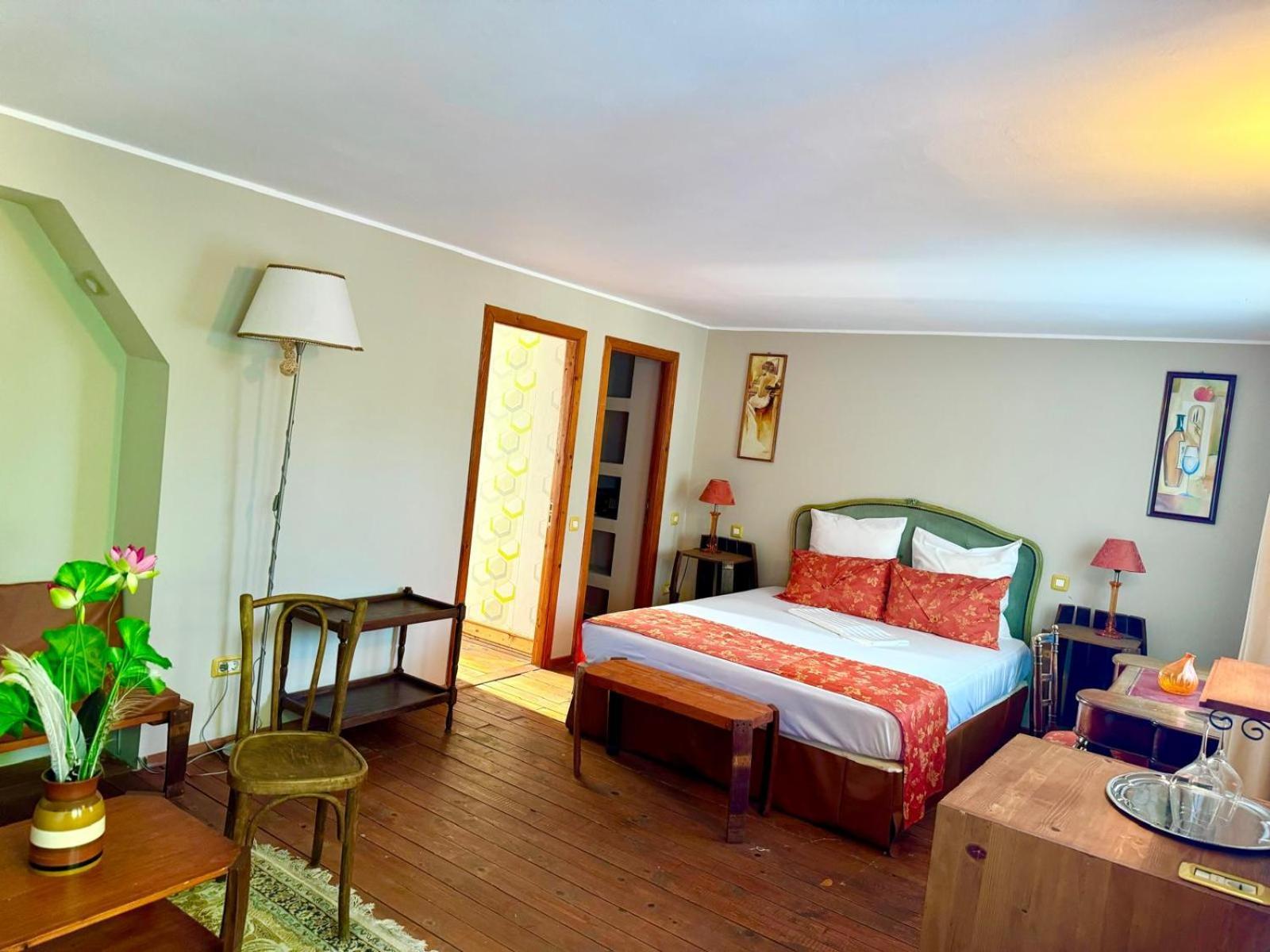 Domeniile Clos Des Colombes Douăzeci şi Trei August Extérieur photo