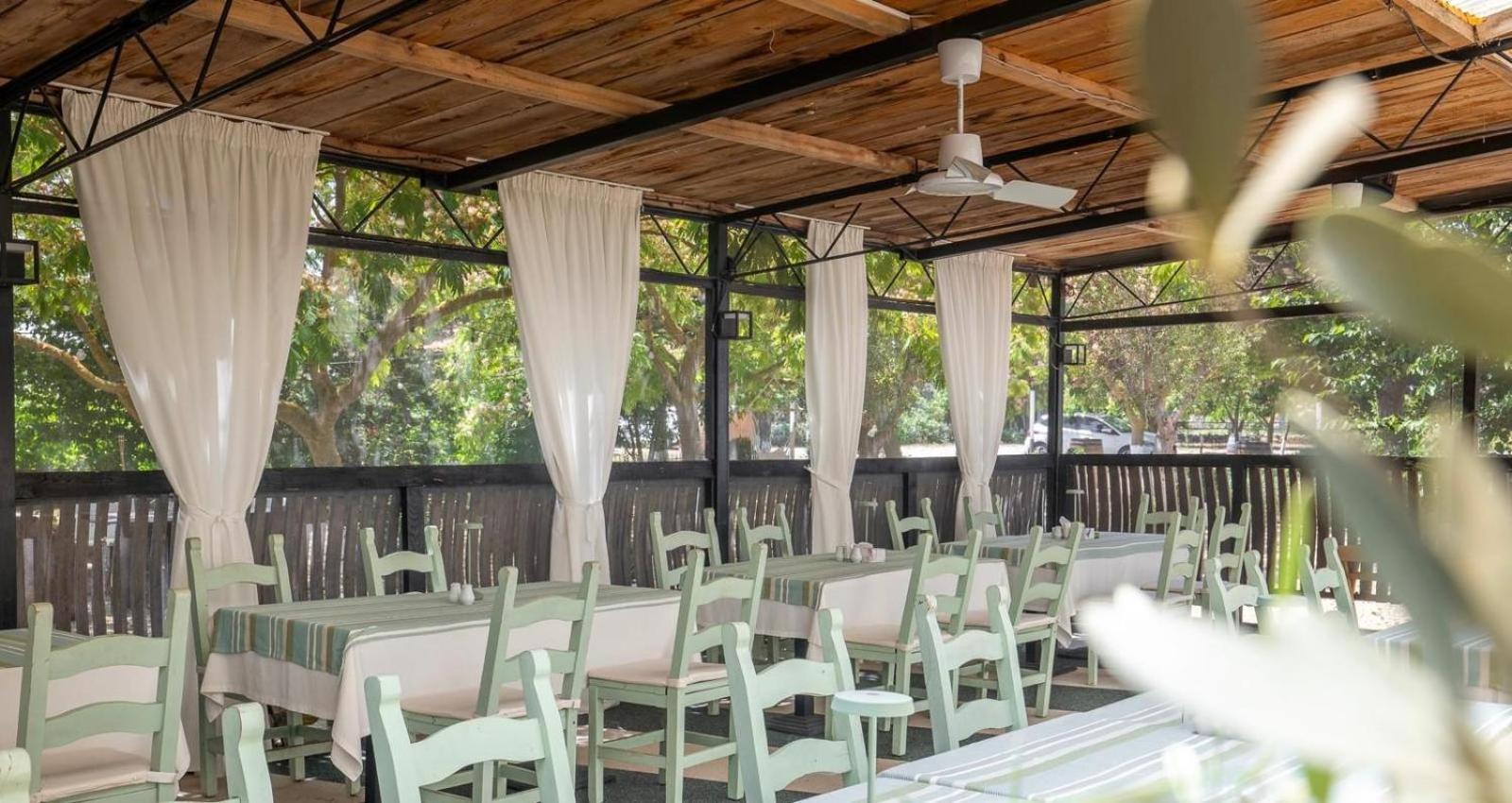 Domeniile Clos Des Colombes Douăzeci şi Trei August Extérieur photo