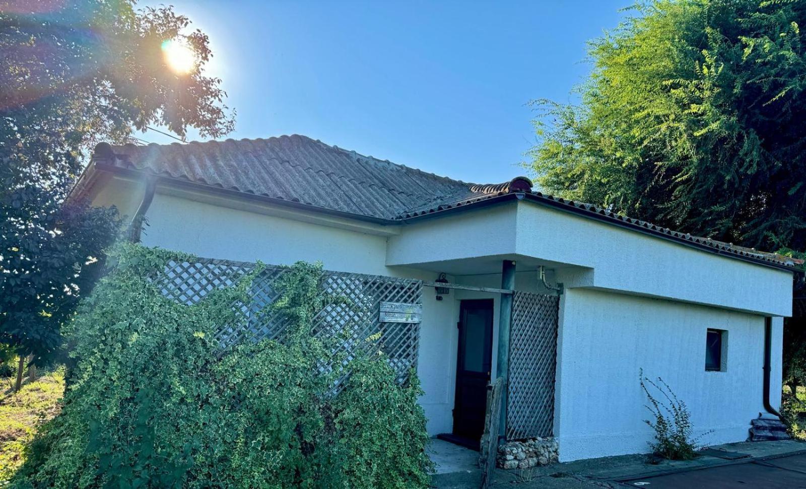 Domeniile Clos Des Colombes Douăzeci şi Trei August Extérieur photo
